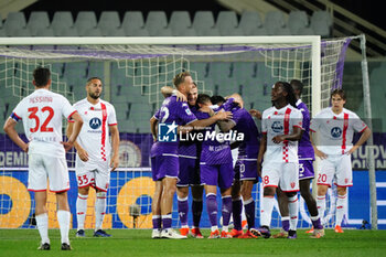 2024-05-13 - Arthur Melo (ACF Fiorentina) celebrates the goal with his mates during the Italian championship Serie A football match between ACF Fiorentina and AC Monza on May 13, 2024 at the Artemio Franchi stadium in Florence, Italy - FOOTBALL - ITALIAN CHAMP - FIORENTINA V MONZA - ITALIAN SERIE A - SOCCER