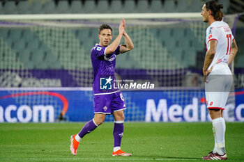 2024-05-13 - Arthur Melo (ACF Fiorentina) claps his hands during the Italian championship Serie A football match between ACF Fiorentina and AC Monza on May 13, 2024 at the Artemio Franchi stadium in Florence, Italy - FOOTBALL - ITALIAN CHAMP - FIORENTINA V MONZA - ITALIAN SERIE A - SOCCER