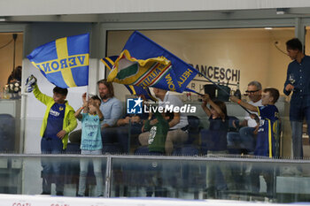 2024-09-20 - Hellasa Verona fans show their support during Hellas Verona FC vs Torino FC , 5° Serie A Enilive 2024-25 game at Marcantonio Bentegodi Stadium in Verona (VR), Italy, on September 20, 2024. - HELLAS VERONA FC VS TORINO FC - ITALIAN SERIE A - SOCCER