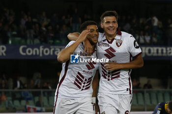 2024-09-20 - Ché Adams of Torino FC celebrates after scoring during Hellas Verona FC vs Torino FC , 5° Serie A Enilive 2024-25 game at Marcantonio Bentegodi Stadium in Verona (VR), Italy, on September 20, 2024. - HELLAS VERONA FC VS TORINO FC - ITALIAN SERIE A - SOCCER