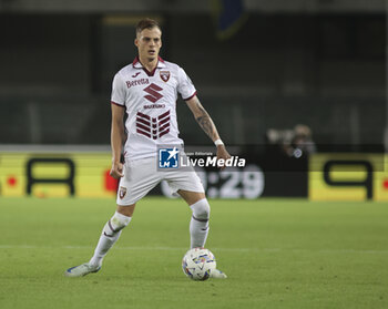 2024-09-20 - Ivan Ilic of Torino FC play the ball during Hellas Verona FC vs Torino FC , 5° Serie A Enilive 2024-25 game at Marcantonio Bentegodi Stadium in Verona (VR), Italy, on September 20, 2024. - HELLAS VERONA FC VS TORINO FC - ITALIAN SERIE A - SOCCER