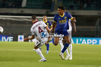 2024-09-20 - Amin Sarr of Hellas Verona FC battle for the ball with Sebastian Walukiewicz of Torino FC during Hellas Verona FC vs Torino FC , 5° Serie A Enilive 2024-25 game at Marcantonio Bentegodi Stadium in Verona (VR), Italy, on September 20, 2024. - HELLAS VERONA FC VS TORINO FC - ITALIAN SERIE A - SOCCER