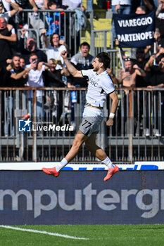 2024-10-20 - SSC Napoli's forward Khvicha Kvaratskhelia celebrates after scoring a goal - EMPOLI FC VS SSC NAPOLI - ITALIAN SERIE A - SOCCER