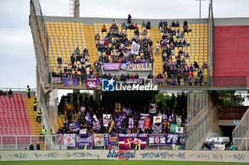 2024-10-20 - Supporters of Fiorentina - US LECCE VS ACF FIORENTINA - ITALIAN SERIE A - SOCCER