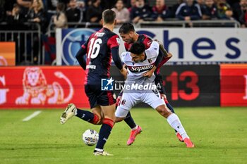 2024-10-29 - Santiago Castro of Bologna FC - CAGLIARI CALCIO VS BOLOGNA FC - ITALIAN SERIE A - SOCCER