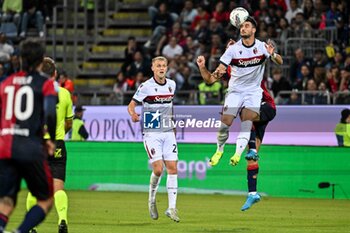 2024-10-29 - Ricardo Orsolini of Bologna FC, Jens Odgaard of Bologna FC - CAGLIARI CALCIO VS BOLOGNA FC - ITALIAN SERIE A - SOCCER