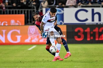 2024-10-29 - Santiago Castro of Bologna FC - CAGLIARI CALCIO VS BOLOGNA FC - ITALIAN SERIE A - SOCCER