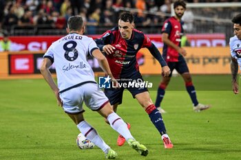 2024-10-29 - Nadir Zortea of Cagliari Calcio - CAGLIARI CALCIO VS BOLOGNA FC - ITALIAN SERIE A - SOCCER