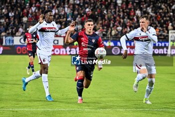 2024-10-29 - Roberto Piccoli of Cagliari Calcio - CAGLIARI CALCIO VS BOLOGNA FC - ITALIAN SERIE A - SOCCER