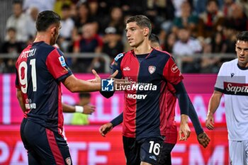 2024-10-29 - Matteo Prati of Cagliari Calcio - CAGLIARI CALCIO VS BOLOGNA FC - ITALIAN SERIE A - SOCCER