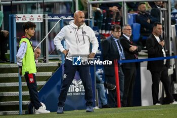 2024-10-29 - Vincenzo Italiano Mister of Bologna FC - CAGLIARI CALCIO VS BOLOGNA FC - ITALIAN SERIE A - SOCCER