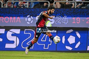 2024-10-29 - Sebastiano Luperto of Cagliari Calcio - CAGLIARI CALCIO VS BOLOGNA FC - ITALIAN SERIE A - SOCCER