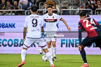 2024-10-29 - Nikola Moro of Bologna FC - CAGLIARI CALCIO VS BOLOGNA FC - ITALIAN SERIE A - SOCCER