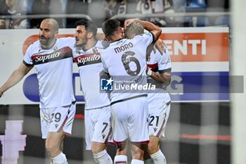 2024-10-29 - Jens Odgaard of Bologna FC, Esultanza, Joy After scoring goal, - CAGLIARI CALCIO VS BOLOGNA FC - ITALIAN SERIE A - SOCCER