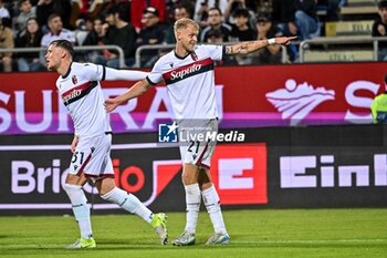 2024-10-29 - Jens Odgaard of Bologna FC, Esultanza, Joy After scoring goal, - CAGLIARI CALCIO VS BOLOGNA FC - ITALIAN SERIE A - SOCCER