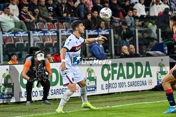 2024-10-29 - Ricardo Orsolini of Bologna FC - CAGLIARI CALCIO VS BOLOGNA FC - ITALIAN SERIE A - SOCCER