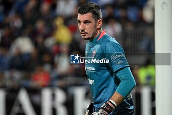 2024-10-29 - Simone Scuffet of Cagliari Calcio - CAGLIARI CALCIO VS BOLOGNA FC - ITALIAN SERIE A - SOCCER