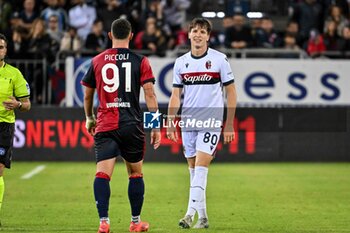 2024-10-29 - Giovanni Fabbian of Bologna FC - CAGLIARI CALCIO VS BOLOGNA FC - ITALIAN SERIE A - SOCCER