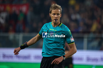 2024-10-31 - Serie A, Genova, Day 10, Stadio Ferraris, Genoa - Fiorentina, in the photo: referee Chiffi - GENOA CFC VS ACF FIORENTINA - ITALIAN SERIE A - SOCCER