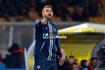 2024-10-29 - coach Paolo Zanetti of Hellas Verona - US LECCE VS HELLAS VERONA FC - ITALIAN SERIE A - SOCCER