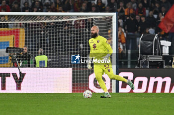 2024-10-31 - Vanja Milinkovic-Savic of Torino F.C. in action during the 10th day of the Serie A Championship between A.S. Roma and Torino F.C. at the Olympic Stadium on October 31, 2024 in Rome, Italy. - AS ROMA VS TORINO FC - ITALIAN SERIE A - SOCCER