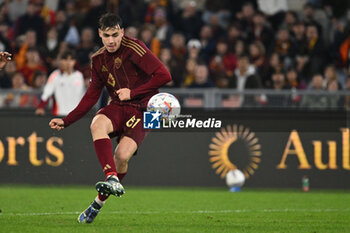 2024-10-31 - Niccolo Pisilli of A.S. Roma in action during the 10th day of the Serie A Championship between A.S. Roma and Torino F.C. at the Olympic Stadium on October 31, 2024 in Rome, Italy. - AS ROMA VS TORINO FC - ITALIAN SERIE A - SOCCER