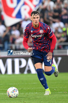 2024-11-02 - Sam Beukema (Bologna Fc) in action - BOLOGNA FC VS US LECCE - ITALIAN SERIE A - SOCCER