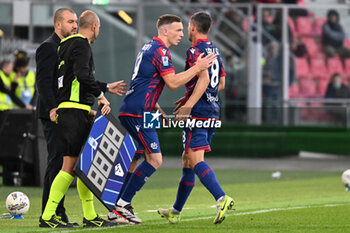 2024-11-02 - Lewis Ferguson (Bologna FC) returns to the field after a long injury - BOLOGNA FC VS US LECCE - ITALIAN SERIE A - SOCCER