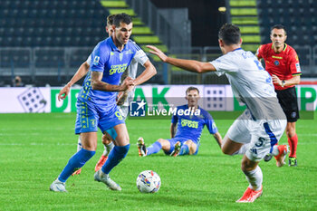 2024-11-04 - Pietro Pellegri (Empoli) hampered by Edoardo Goldaniga (Como) - EMPOLI FC VS COMO 1907 - ITALIAN SERIE A - SOCCER