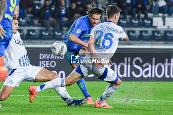 2024-11-04 - Lorenzo Colombo (Empoli) shots on goal - EMPOLI FC VS COMO 1907 - ITALIAN SERIE A - SOCCER