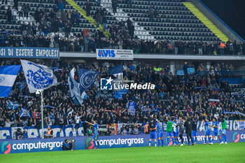 2024-11-04 - the Empoli team under their fans to celebrate the victory - EMPOLI FC VS COMO 1907 - ITALIAN SERIE A - SOCCER