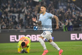 2024-11-04 - Lazio’s Mattia Zaccagni celebrates after scoring the goal 2-1 during the Italian Football Championship League A 2024/2025 match between SS Lazio vs Cagliari Calcio at the Olimpic Stadium in Rome on 04 November 2024. - SS LAZIO VS CAGLIARI CALCIO - ITALIAN SERIE A - SOCCER