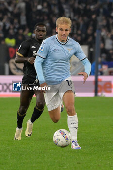 2024-11-04 - Lazio’s Gustav Isaksen during the Italian Football Championship League A 2024/2025 match between SS Lazio vs Cagliari Calcio at the Olimpic Stadium in Rome on 04 November 2024. - SS LAZIO VS CAGLIARI CALCIO - ITALIAN SERIE A - SOCCER