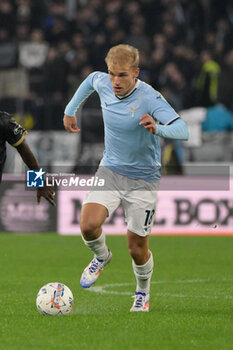 2024-11-04 - Lazio’s Gustav Isaksen during the Italian Football Championship League A 2024/2025 match between SS Lazio vs Cagliari Calcio at the Olimpic Stadium in Rome on 04 November 2024. - SS LAZIO VS CAGLIARI CALCIO - ITALIAN SERIE A - SOCCER