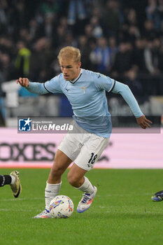 2024-11-04 - Lazio’s Gustav Isaksen during the Italian Football Championship League A 2024/2025 match between SS Lazio vs Cagliari Calcio at the Olimpic Stadium in Rome on 04 November 2024. - SS LAZIO VS CAGLIARI CALCIO - ITALIAN SERIE A - SOCCER