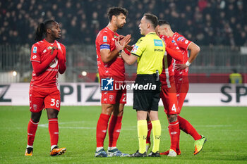 2024-11-02 - Pablo Mari (AC Monza) and the team (AC Monza) protests against Ermanno Feliciani (Referee) for the disallowance of the goal - AC MONZA VS AC MILAN - ITALIAN SERIE A - SOCCER