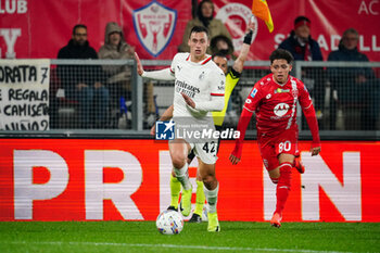 2024-11-02 - Filippo Terracciano (AC Milan) and Samuele Vignato (AC Monza) - AC MONZA VS AC MILAN - ITALIAN SERIE A - SOCCER