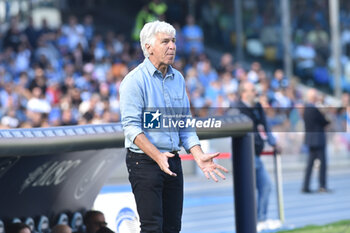 2024-11-03 - Giampiero Gasperini coach of Atalanta BC gestures during the Serie A Enelive betwee SSC Napoli vs Atalanta BC at Diego Armando MAradona Stadium - SSC NAPOLI VS ATALANTA BC - ITALIAN SERIE A - SOCCER