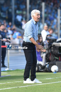 2024-11-03 - Giampiero Gasperino coach of Atalanta BC gestures during the Serie A Enelive betwee SSC Napoli vs Atalanta BC at Diego Armando MAradona Stadium - SSC NAPOLI VS ATALANTA BC - ITALIAN SERIE A - SOCCER