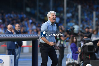 2024-11-03 - Giampiero Gasperino coach of Atalanta BC gestures during the Serie A Enelive betwee SSC Napoli vs Atalanta BC at Diego Armando MAradona Stadium - SSC NAPOLI VS ATALANTA BC - ITALIAN SERIE A - SOCCER