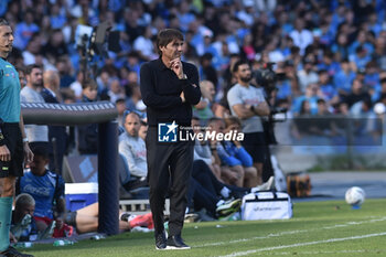 2024-11-03 - Antonio Conte Coach of SSC Napoli gestures during the Serie A Enelive betwee SSC Napoli vs Atalanta BC at Diego Armando MAradona Stadium - SSC NAPOLI VS ATALANTA BC - ITALIAN SERIE A - SOCCER