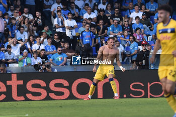 2024-11-03 - Mateo Retegui of Atalanta BC rejoices after scoring a goal of 0-3 during the Serie A Enelive betwee SSC Napoli vs Atalanta BC at Diego Armando MAradona Stadium - SSC NAPOLI VS ATALANTA BC - ITALIAN SERIE A - SOCCER