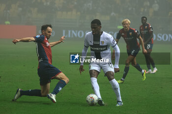 2024-11-04 - Ange-Yoan Bonny (Parma Calcio) fights for the ball - PARMA CALCIO VS GENOA CFC - ITALIAN SERIE A - SOCCER