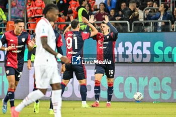 2024-11-09 - Nadir Zortea of Cagliari Calcio, Esultanza, Joy After scoring goal, - CAGLIARI CALCIO VS AC MILAN - ITALIAN SERIE A - SOCCER