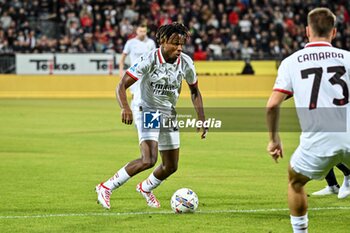 2024-11-09 - Samuel Chukwueze of AC Milan - CAGLIARI CALCIO VS AC MILAN - ITALIAN SERIE A - SOCCER