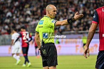 2024-11-09 - Michael Fabbri, Arbitro, Referee - CAGLIARI CALCIO VS AC MILAN - ITALIAN SERIE A - SOCCER