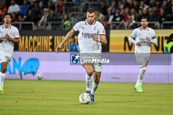 2024-11-09 - Strahinja Pavlovic of AC Milan - CAGLIARI CALCIO VS AC MILAN - ITALIAN SERIE A - SOCCER