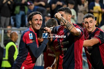 2024-11-09 - Gabriele Zappa of Cagliari Calcio, Esultanza, Joy After scoring goal, - CAGLIARI CALCIO VS AC MILAN - ITALIAN SERIE A - SOCCER