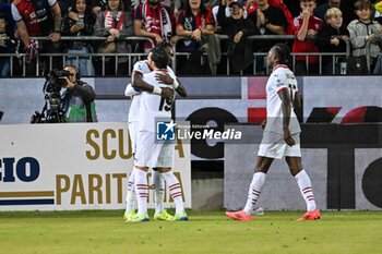 2024-11-09 - Tammy Abraham of AC Milan, Esultanza, Joy After scoring goal, - CAGLIARI CALCIO VS AC MILAN - ITALIAN SERIE A - SOCCER