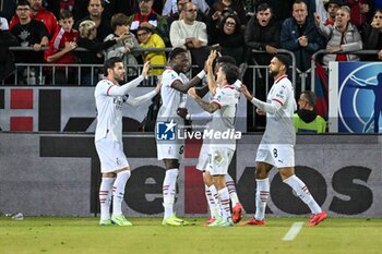 2024-11-09 - Tammy Abraham of AC Milan, Esultanza, Joy After scoring goal, - CAGLIARI CALCIO VS AC MILAN - ITALIAN SERIE A - SOCCER